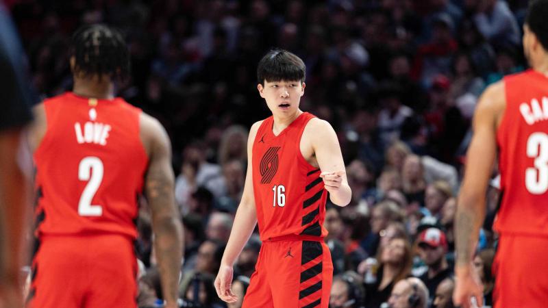 图雷怒喷瓜帅：他不是男人是毒蛇，把我当垃圾还不想我离队（图雷怒斥瓜帅：称其为毒蛇非男人，把我当垃圾却不让我走）