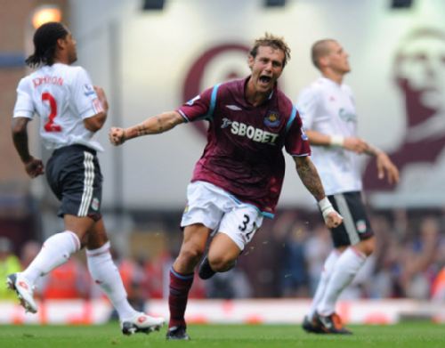 阿斯报：皇马希望与维尼修斯续约，双方正在努力达成最终协议（阿斯报：皇马欲与维尼修斯续约，双方正推进最终协议达成）