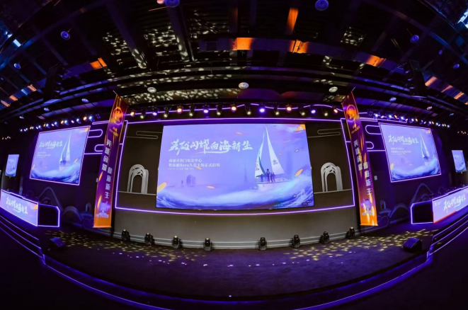 以转身扣篮 以转身扣篮